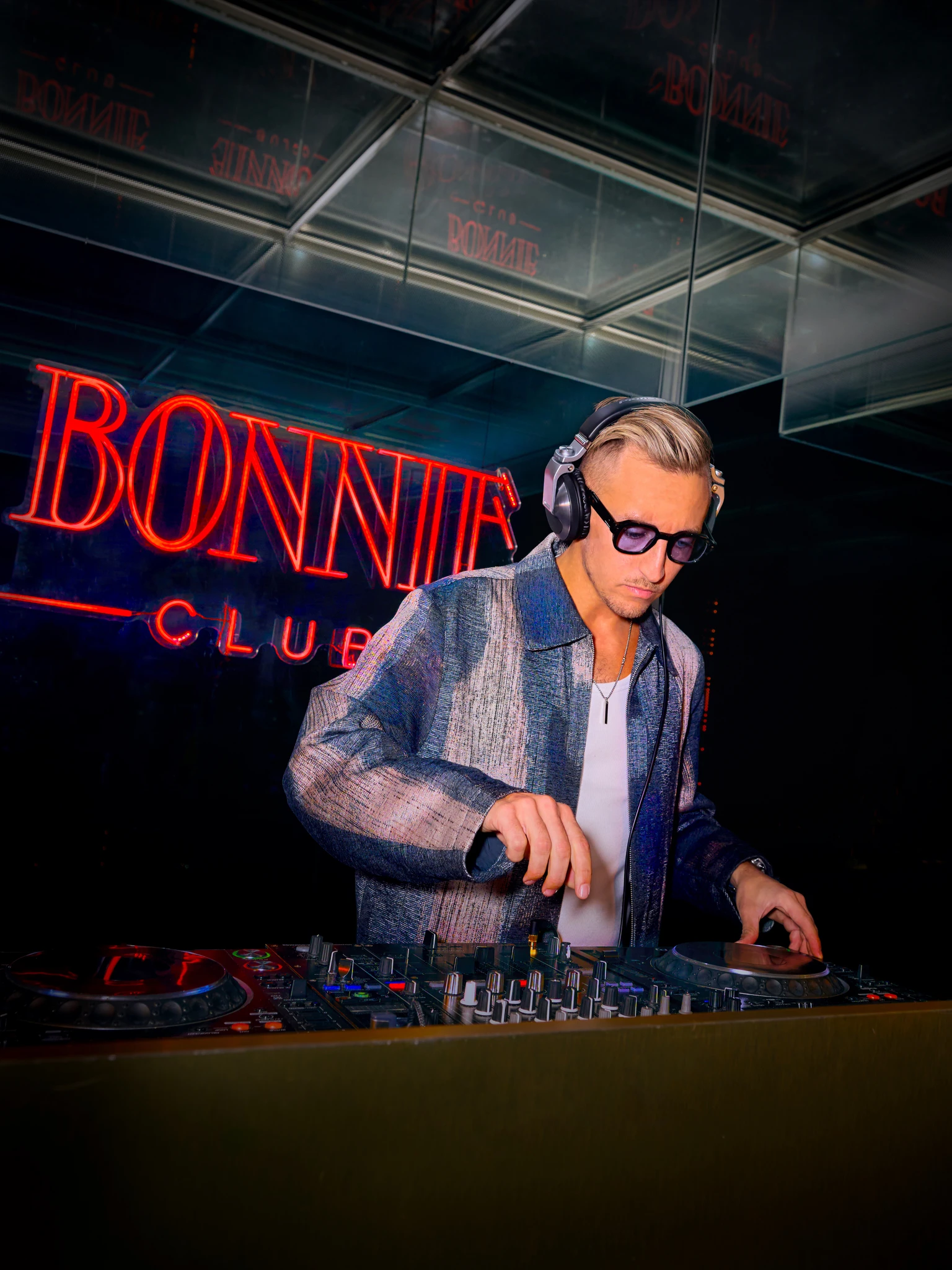 Lewis Loud DJing at Bonnie Club