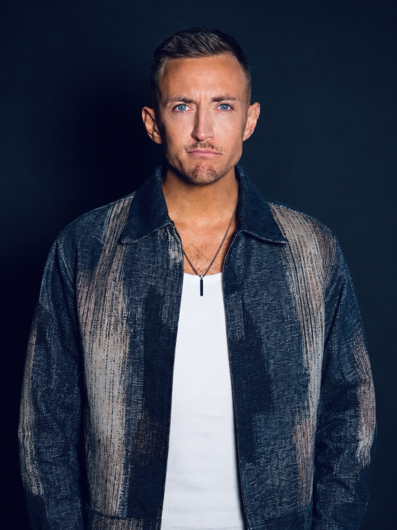 Lewis Loud press portrait